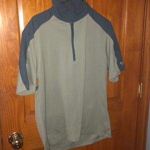 Mountain hardware polo